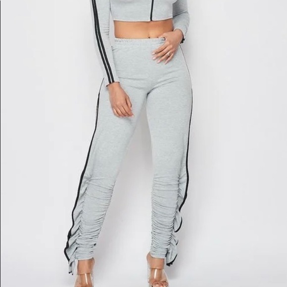 Pant set - Picture 2 of 2